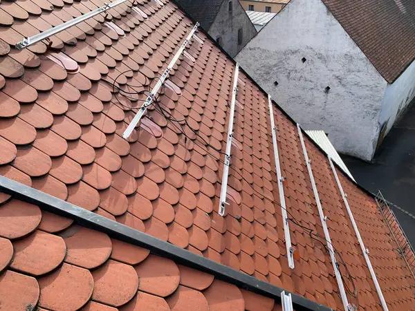 Say Goodbye to Leaks with Kennewick Roof Replacement Experts