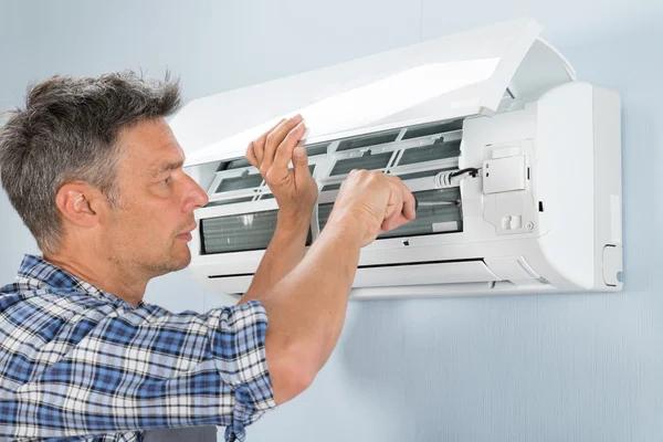 How HVAC Contractors in Houston Help You Beat the Heat